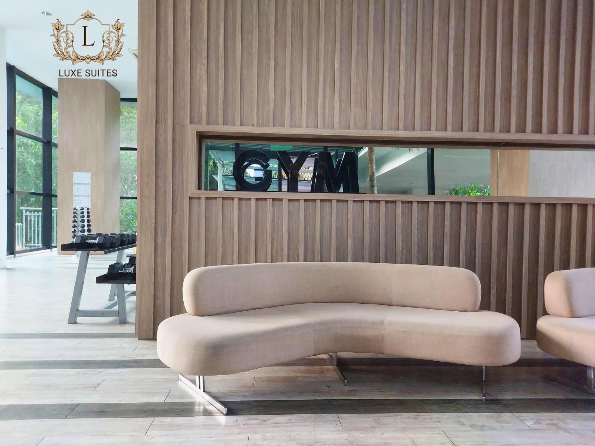 Luxe Suites At Skyloft Johor Bahru Exterior photo