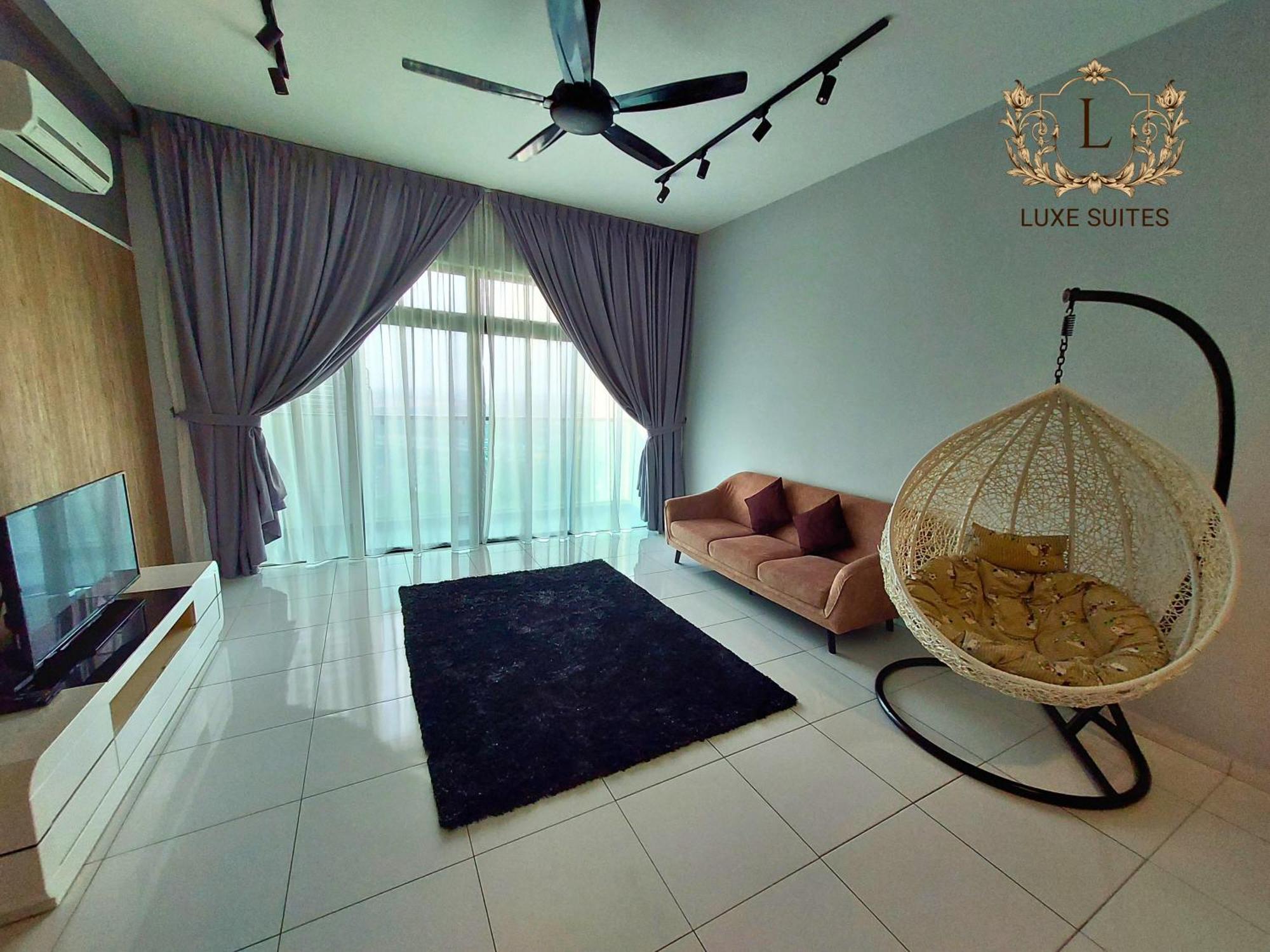 Luxe Suites At Skyloft Johor Bahru Exterior photo